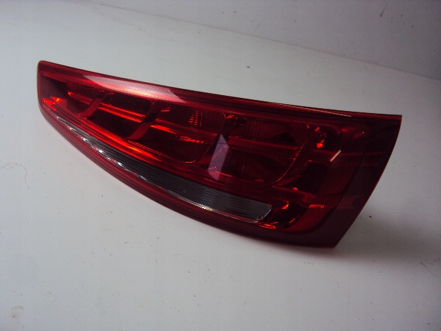 фото №1, Лампа правий задня audi q3 8u 8u0 2011-