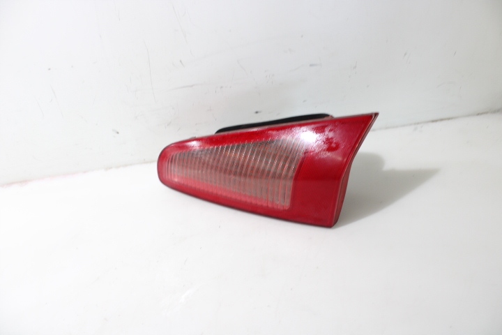 фото №1, Лампа правая задняя w крышка багажника alfa romeo 147 lift