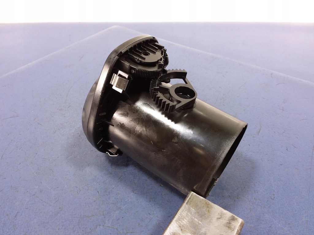 фото №4, Alfa romeo 147 решётка обдув консоли правая