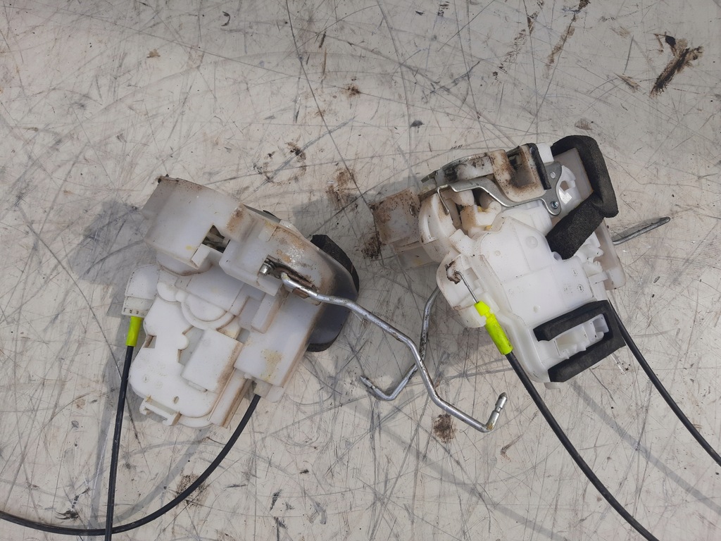 фото №1, Замок дверь перед левый forester iii 08-13r eur