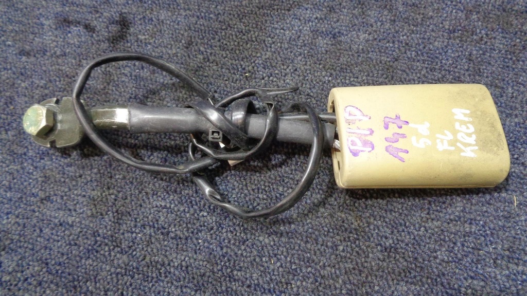 фото №1, Клипса поперечина alfa romeo 147 правая передняя