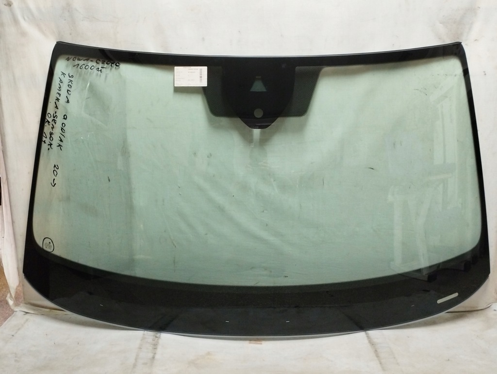 фото №1, Стекло передняя skoda kodiaq 2020- камера датчик