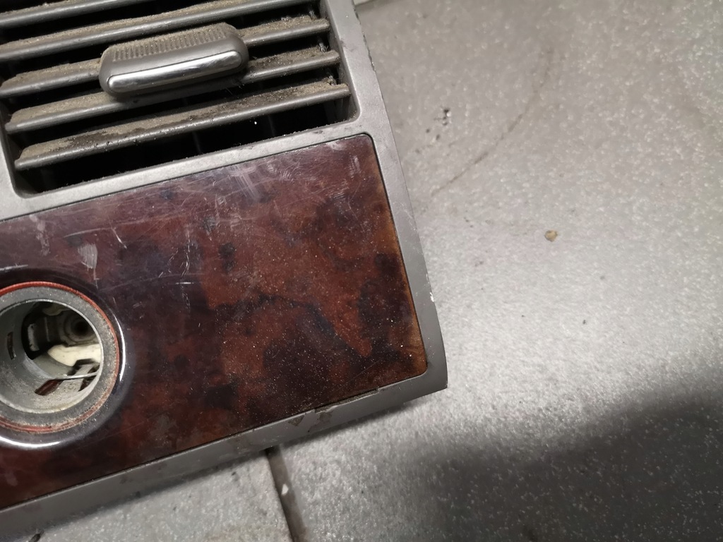 фото №5, Решётка обдув туннель задняя audi a8 d2 4d0819203g