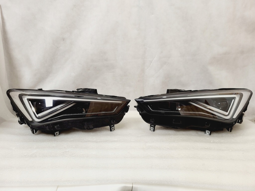 фото №1, Seat leon iv full led matrix 5fb941035b 5fb941036b