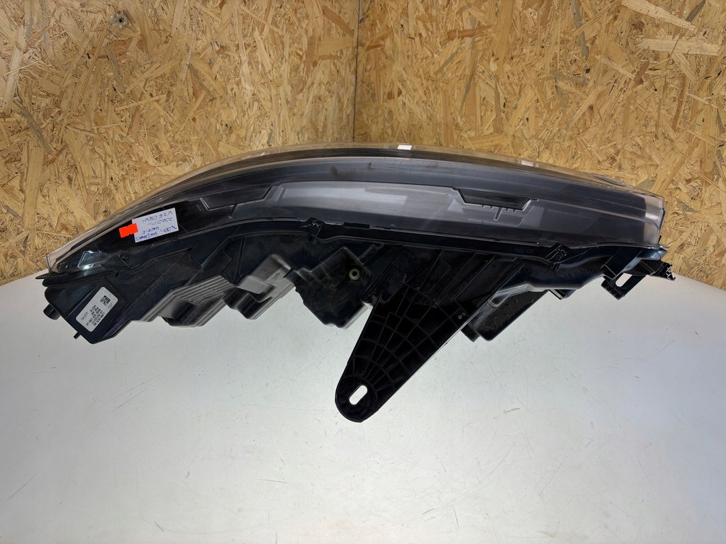 фото №11, Ford mustang mach-e 2022 лампи передні