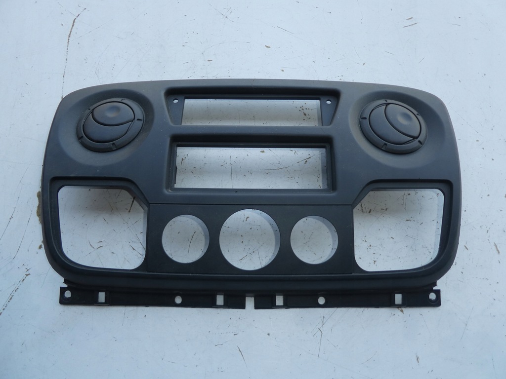 фото №1, Renault master iii панель рамка консоли 682600025r