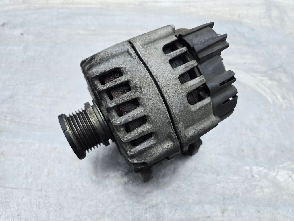 фото №1, Генератор audi a6 c7 2.0 tdi 04l903017c