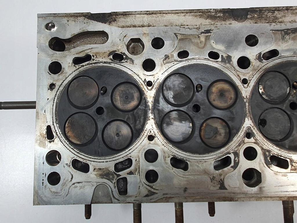 фото №9, Головка двигателя vw new beetle ii 2.0 04l103064c 04l103373e