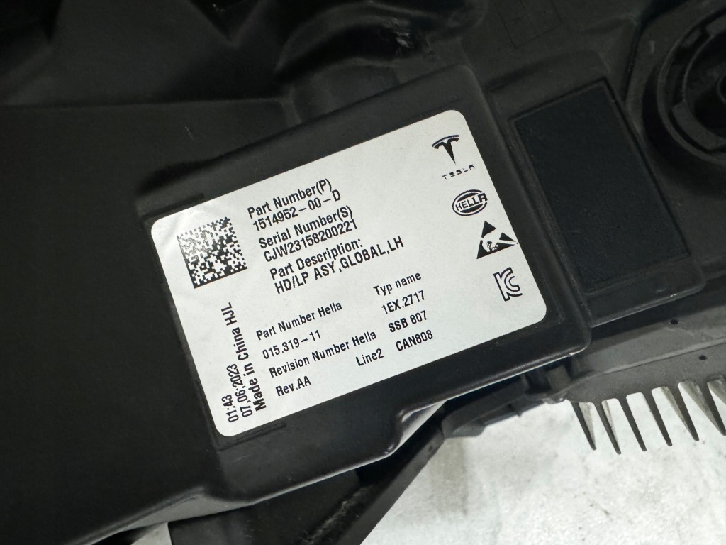 Tesla 3 iii y ліва лампа передня Доставка