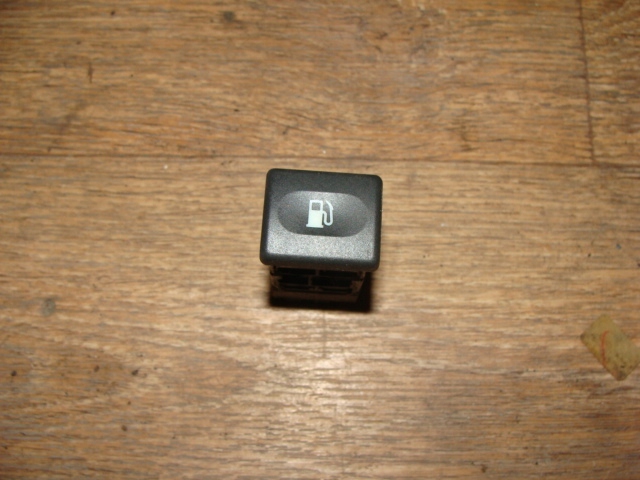 фото №1, Перемикач кнопка заливної пального land rover discovery 2 ii