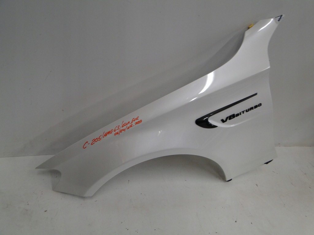 фото №8, Mercedes c klasa 205 kompletny перед капот бампер крылья лампы c63s 799