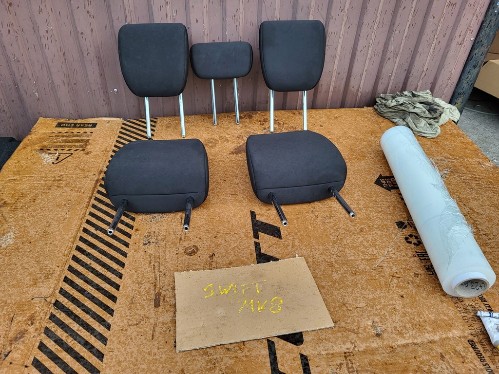 фото №1, Suzuki swift mk8 підголівники kpl