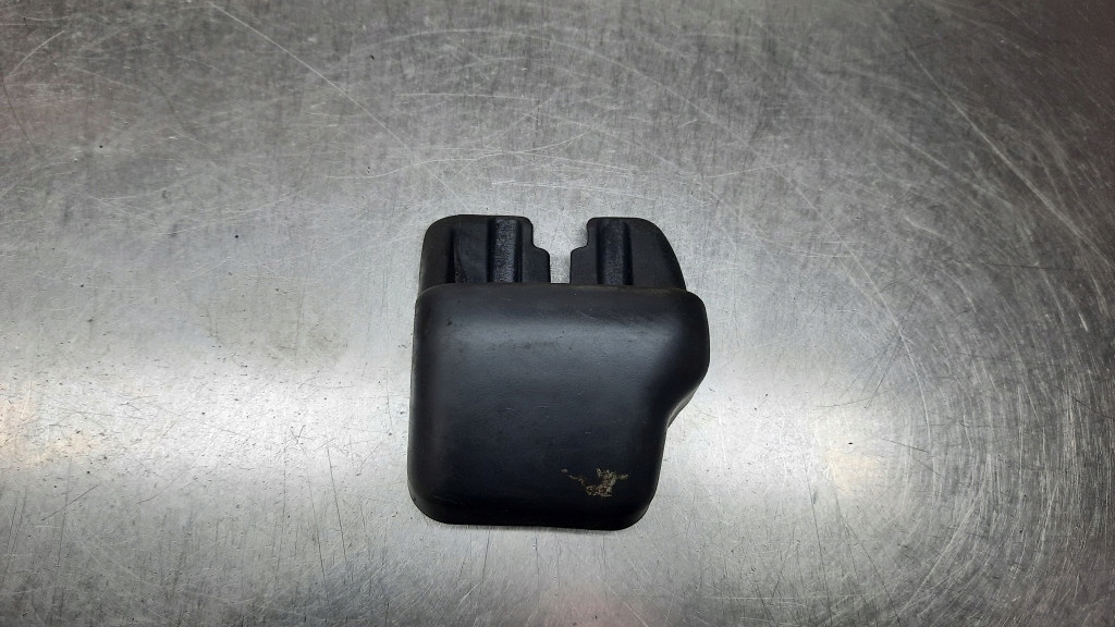 фото №1, Захист ручка регулювання сидіння volvo xc90 39975694