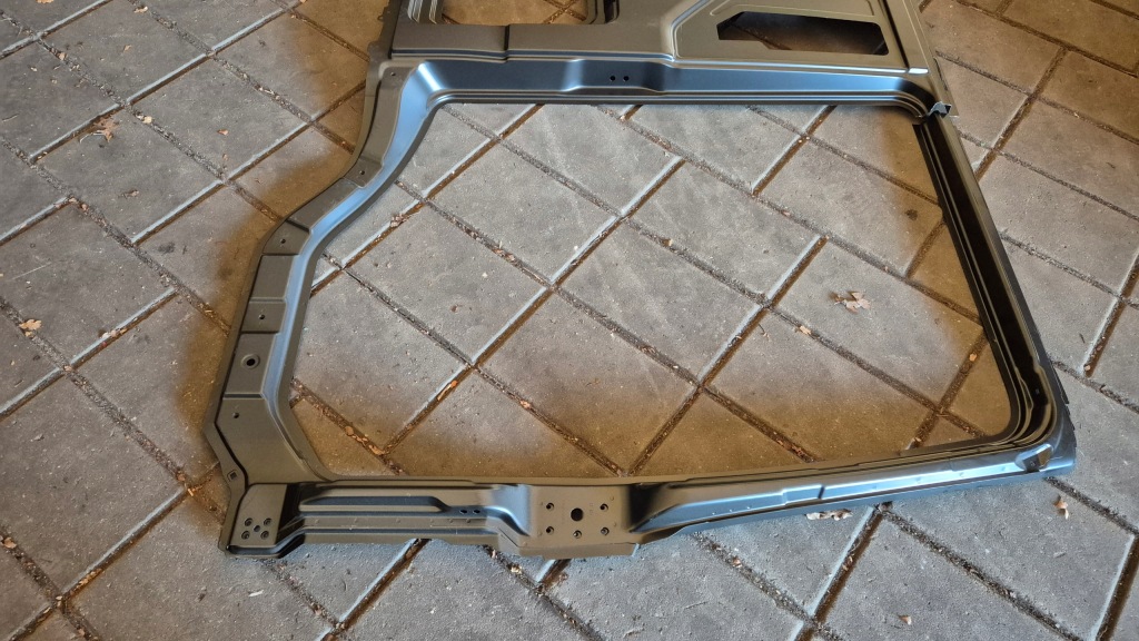 фото №5, Man tgs tg3 обшивка кабины правое bok четверть правый