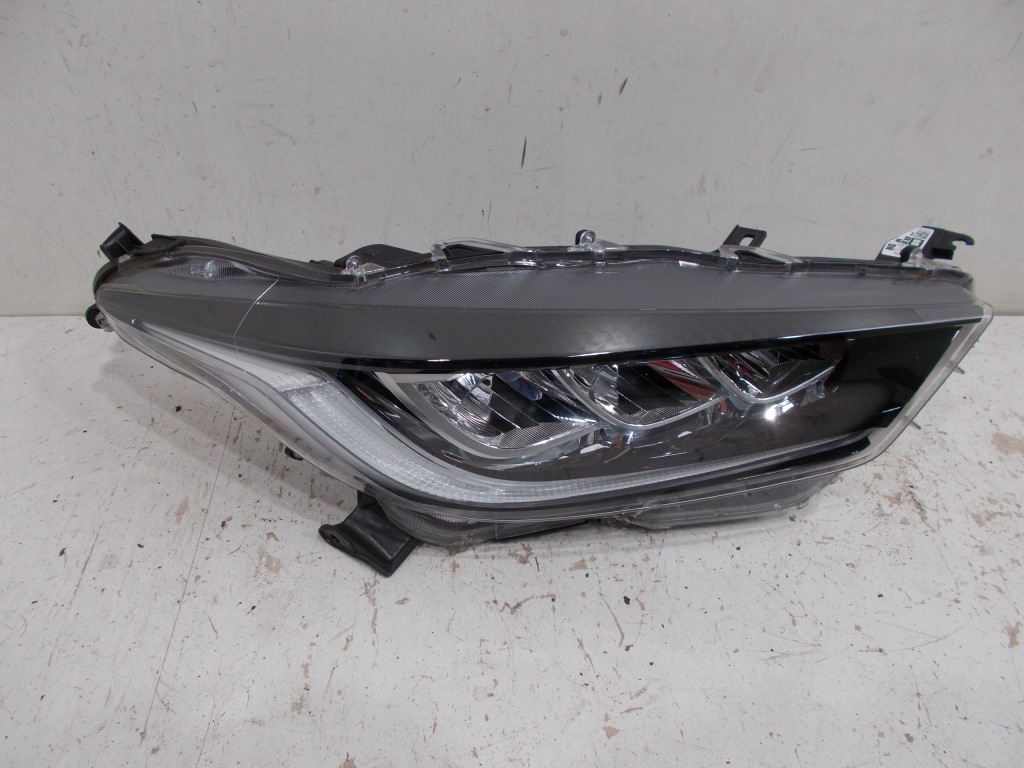 Купить Toyota yaris iv 20-24 led фара передняя правый  оригинал  !!! koito k0-8