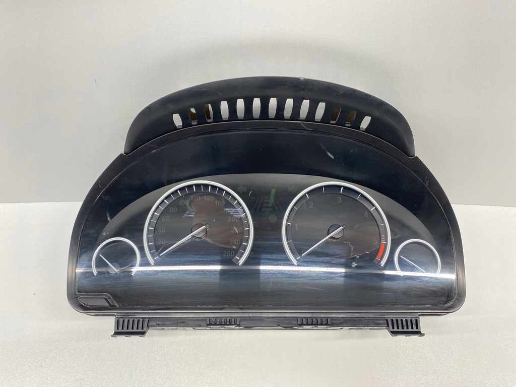 фото №9, Приладова панель лічильник led прилади bmw 5 f10 f11 f07 gt europa
