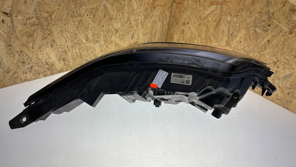 фото №9, Land rover range rover velar 2018 лампы передние