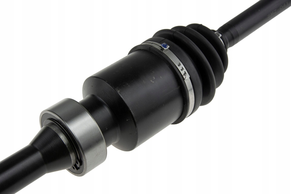 Привідний вал привідна права mazda 6 2.5 atm 12-, Доставка