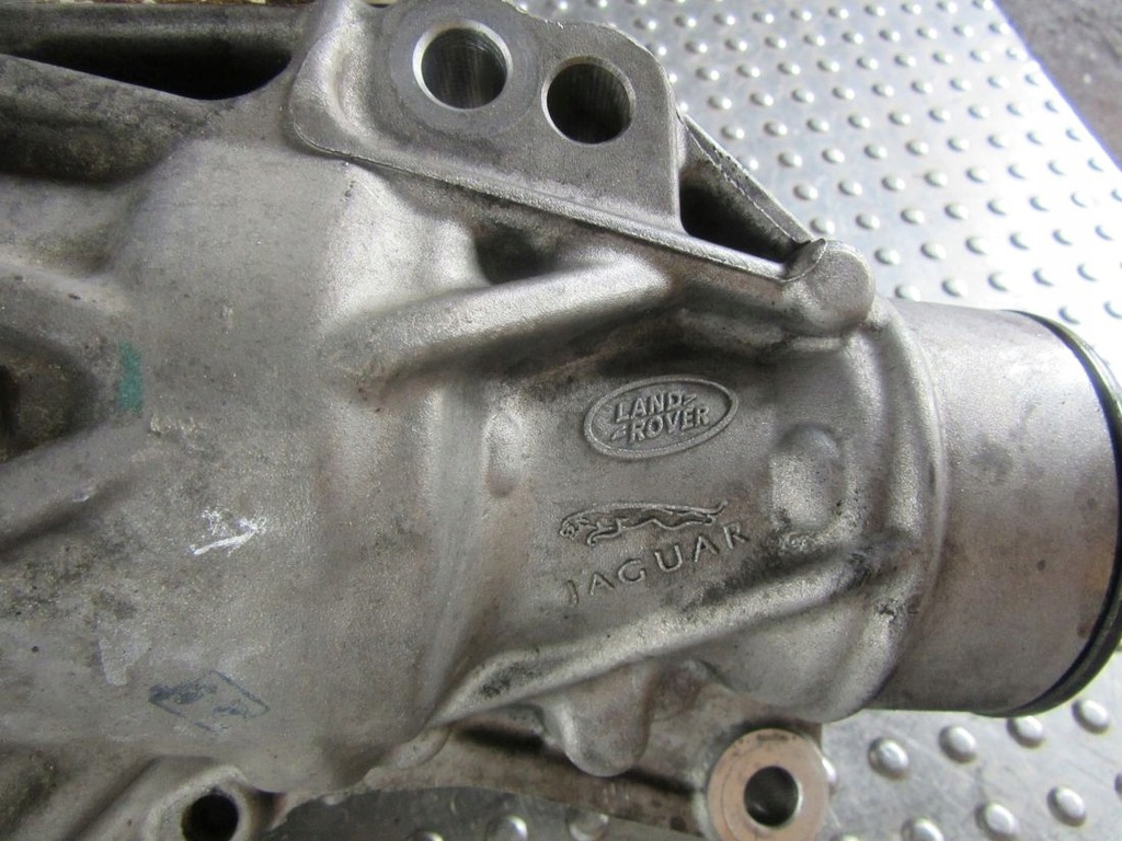 фото №11, Jaguar f-pace x761 2.0d 4wd 2016 мост дифференциал перед автоматическая коробка передач 3.23