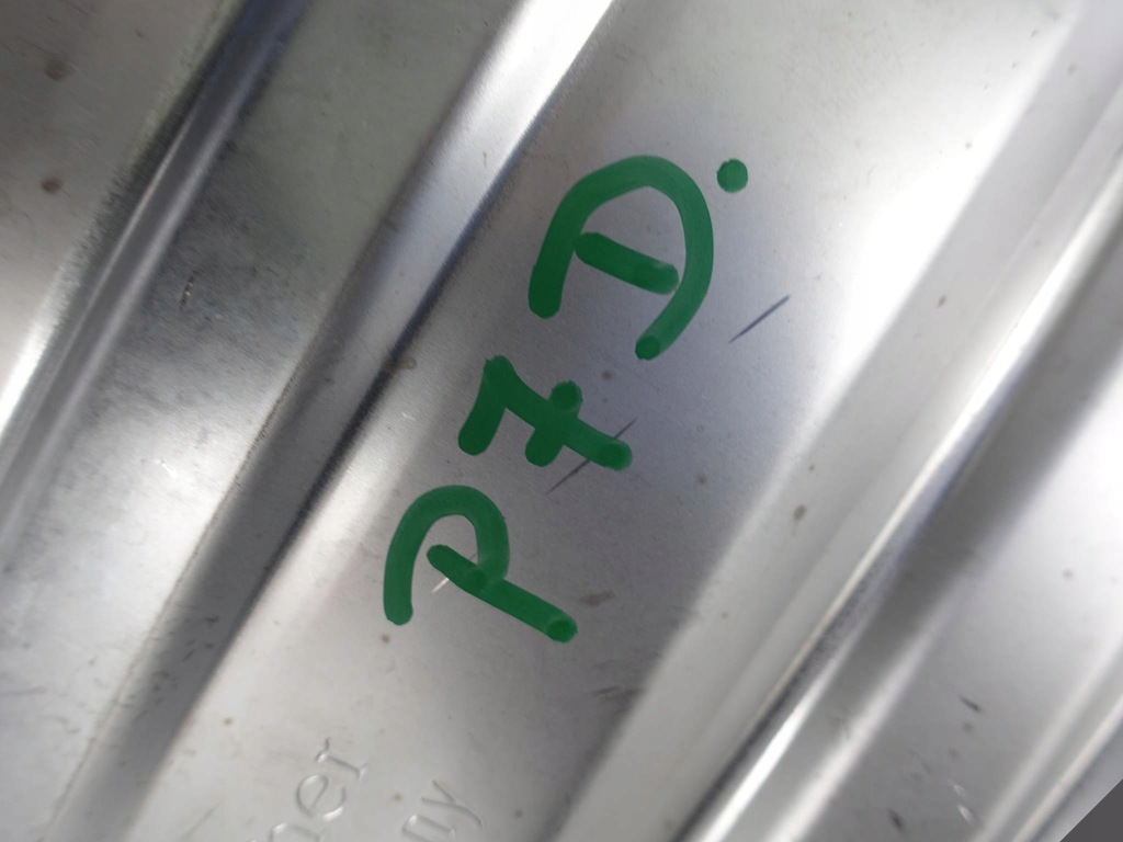 фото №10, Porsche 991 911 3.4l гасник правий вихлоп наконечник