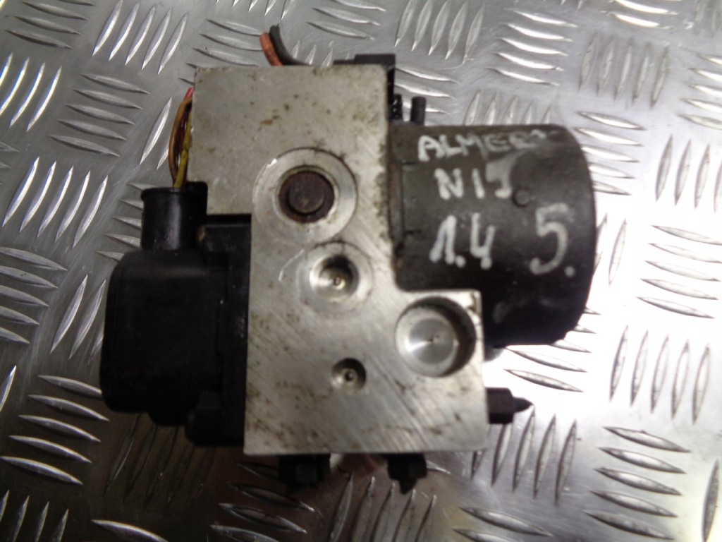 фото №1, Насос abs nissan almera n15 1.4