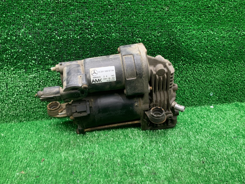 фото №1, Mercedes r w251 компрессор насос подвеска airmatic a2513200704 oryg