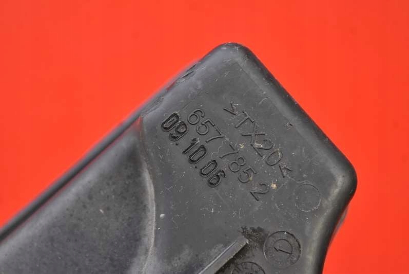 Пабтрубок  шланг труба воздуха 7536004-05 bmw e90 e91 2.5i 218 km 04-10 Киев