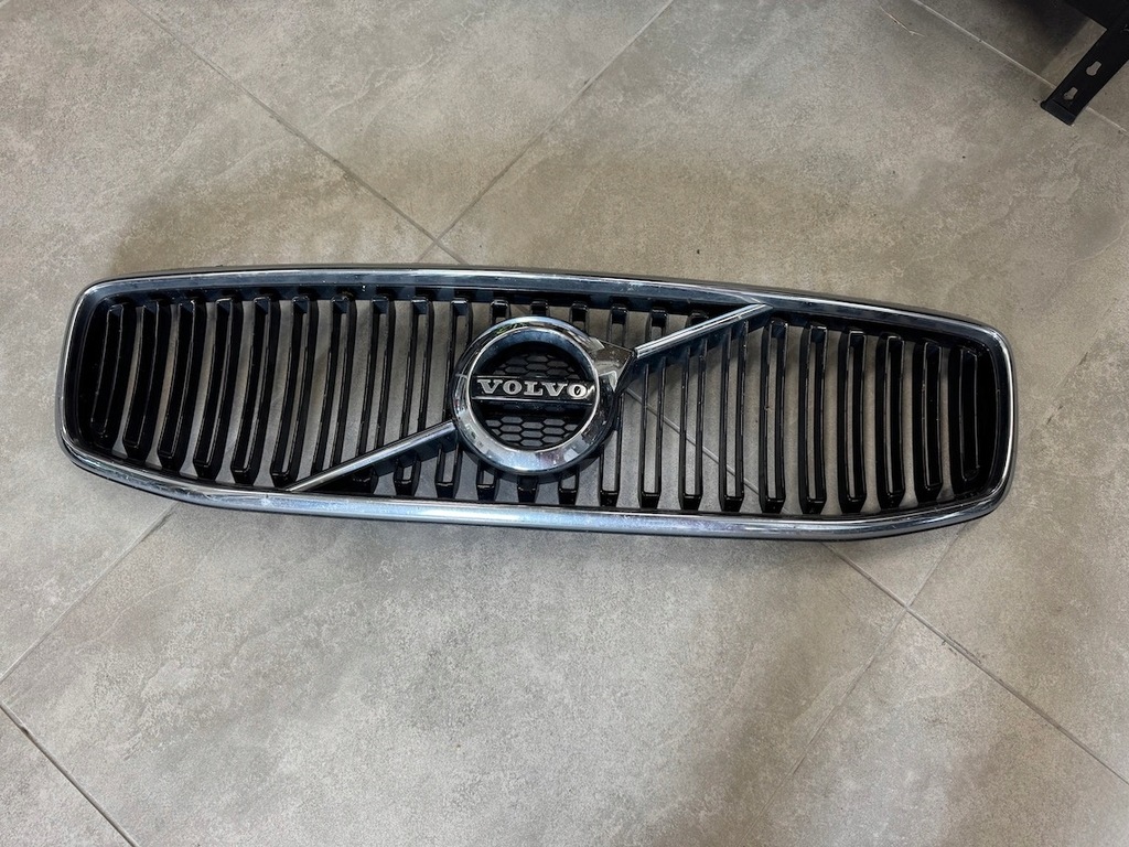 фото №1, Volvo v90 ii s90 ii решётка радиатора решётка радиатора оригинал 31425852 idealna оригинал