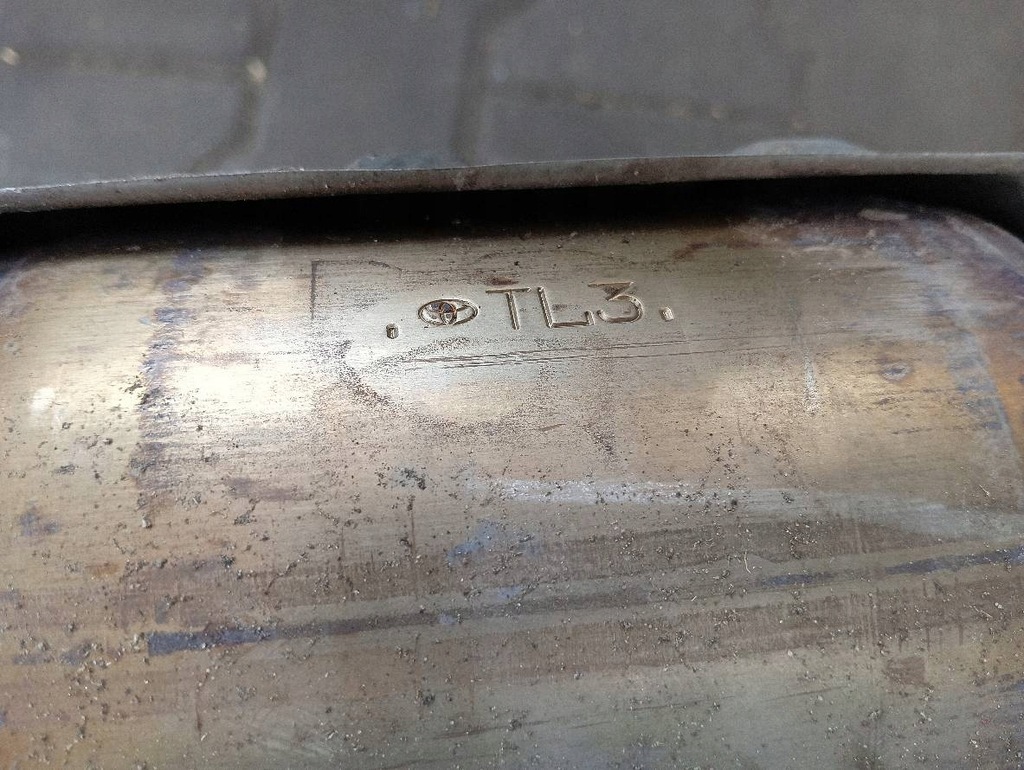 фото №8, Фільтр часток твердих каталізатор 1.8 plug-in xw50 dpf fap toyota prius iv