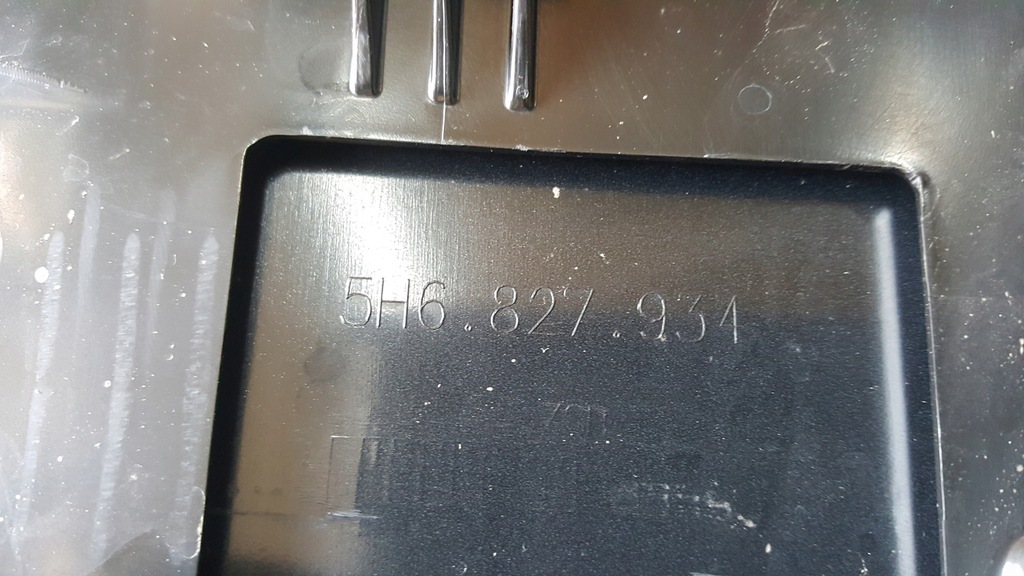 фото №16, Спойлер спойлер крышки задняя vw golf viii 5h6827934 демонтаж