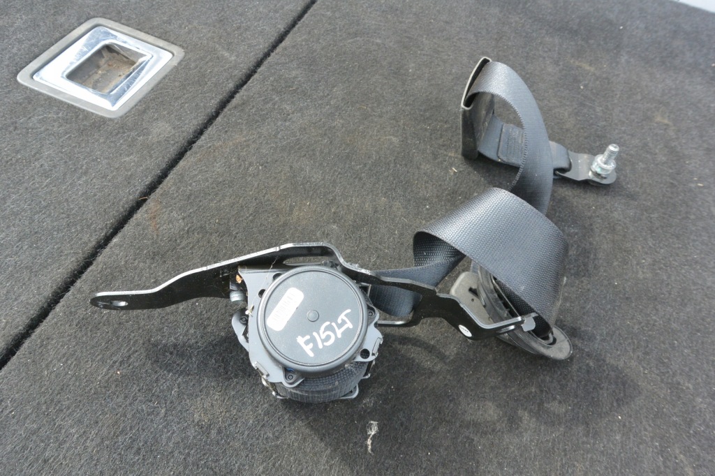 фото №1, Pas безопасности левый задняя bmw x5 x6 f15 f16