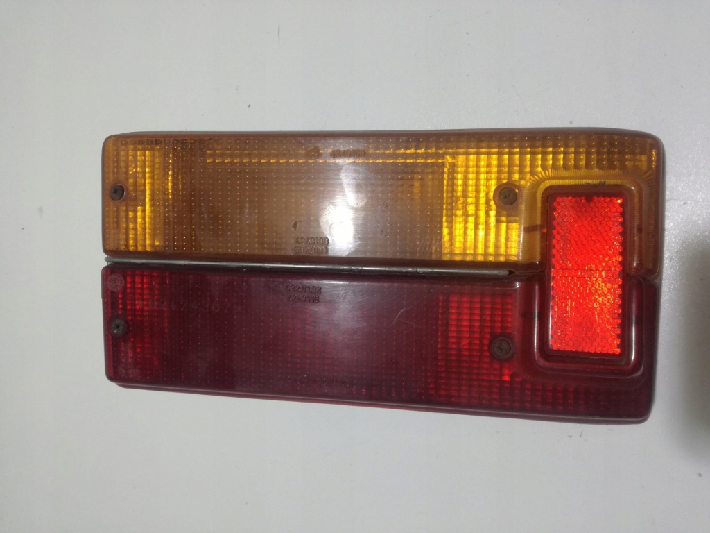 Купити Fiat 125p 1981 лампа задня 4249108