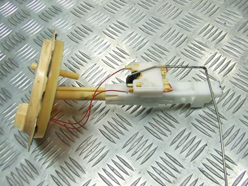 Maserati ghibli iii 3.0 d датчик уровня топлива 670004172 0580204304 Недорого