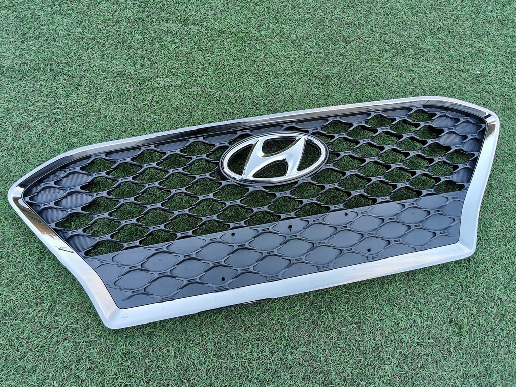 фото №1, Hyundai kona 2017- решётка радиатора решётка радиатора перед bez pdc
