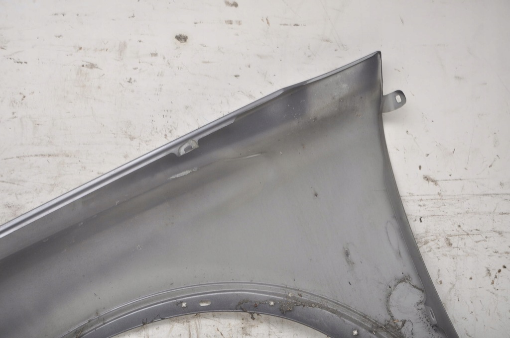 фото №13, Volvo c30 крила правий перед передній lift