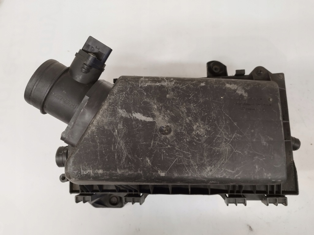 фото №12, Skoda octavia i vw golf iv корпус фильтра воздуха 1j0129607m