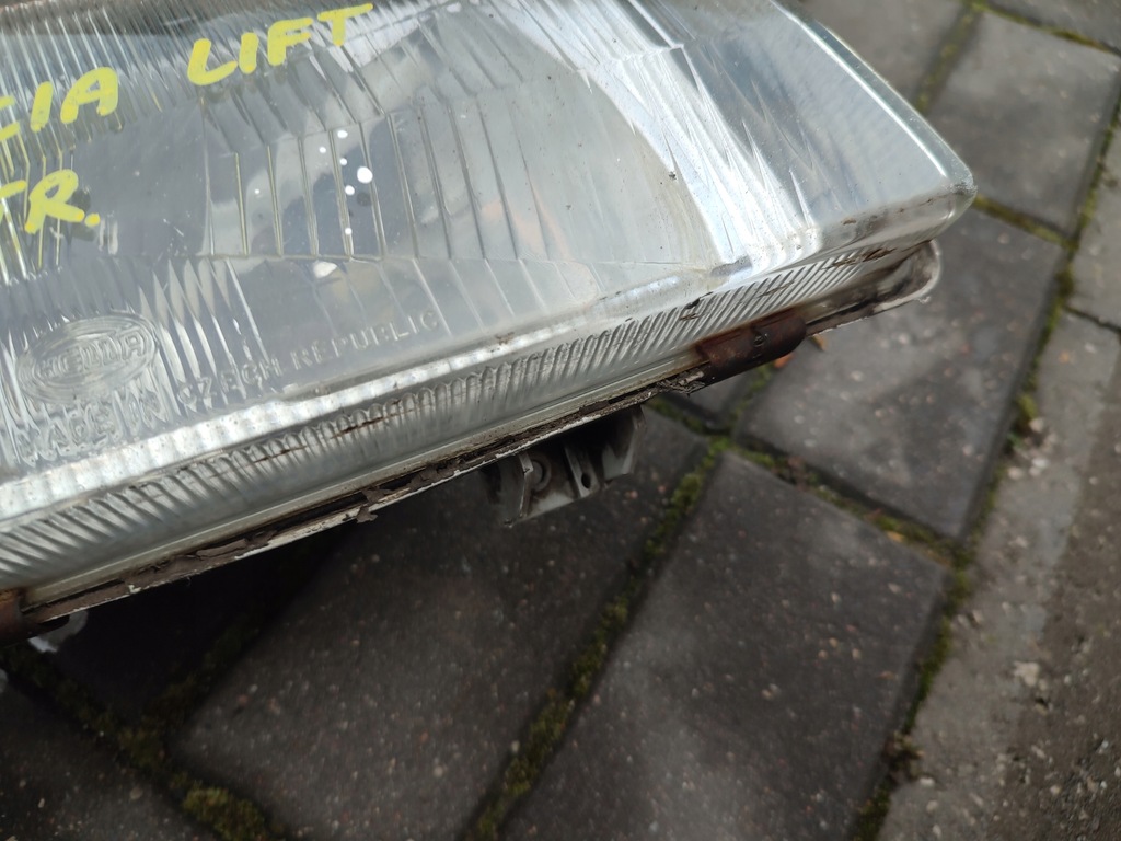 фото №7, Лампа перед правая skoda felicia i 246150-00