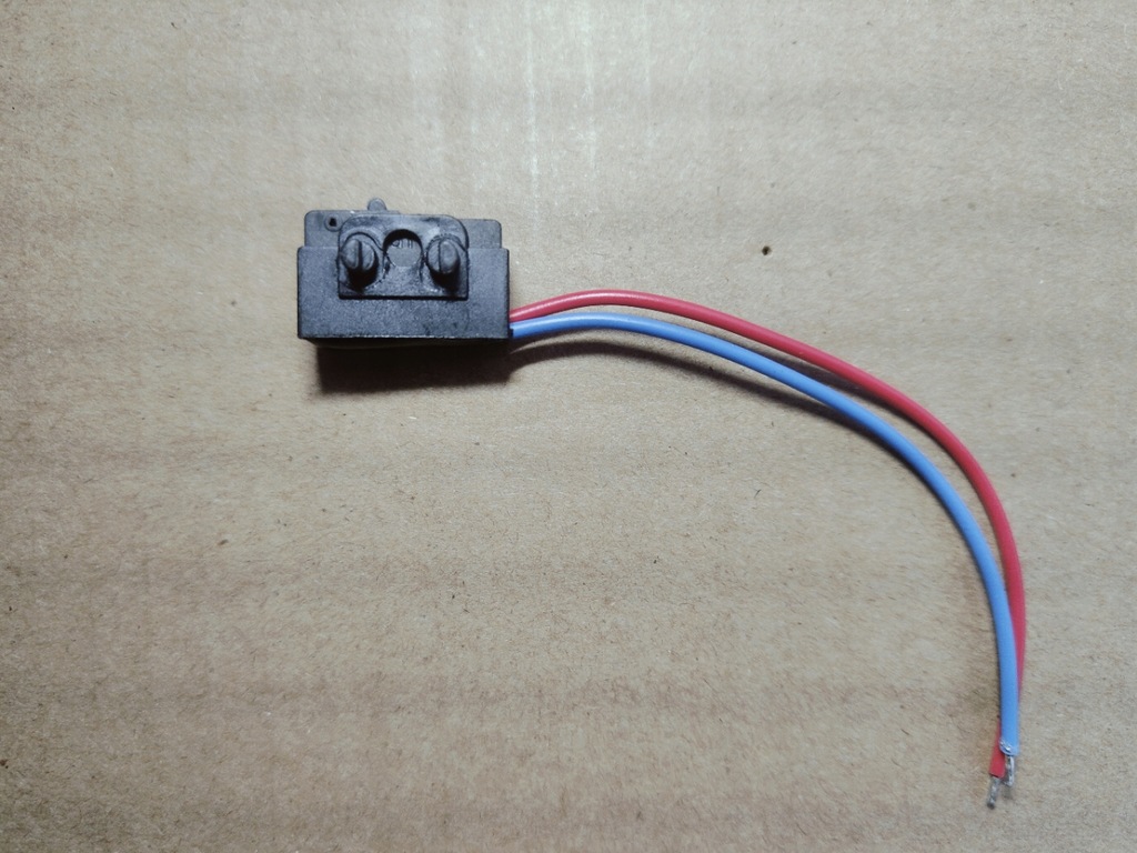 фото №9, Мікровимикач датчик контактор замка двері лівий ліва do vw seat skoda audi