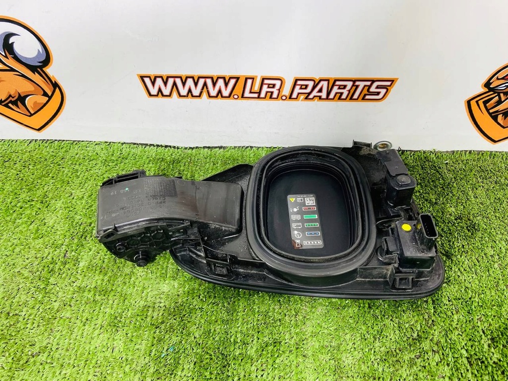 фото №9, Захист порт заряджання jaguar i-pace x590 j9d3-405c54-ab