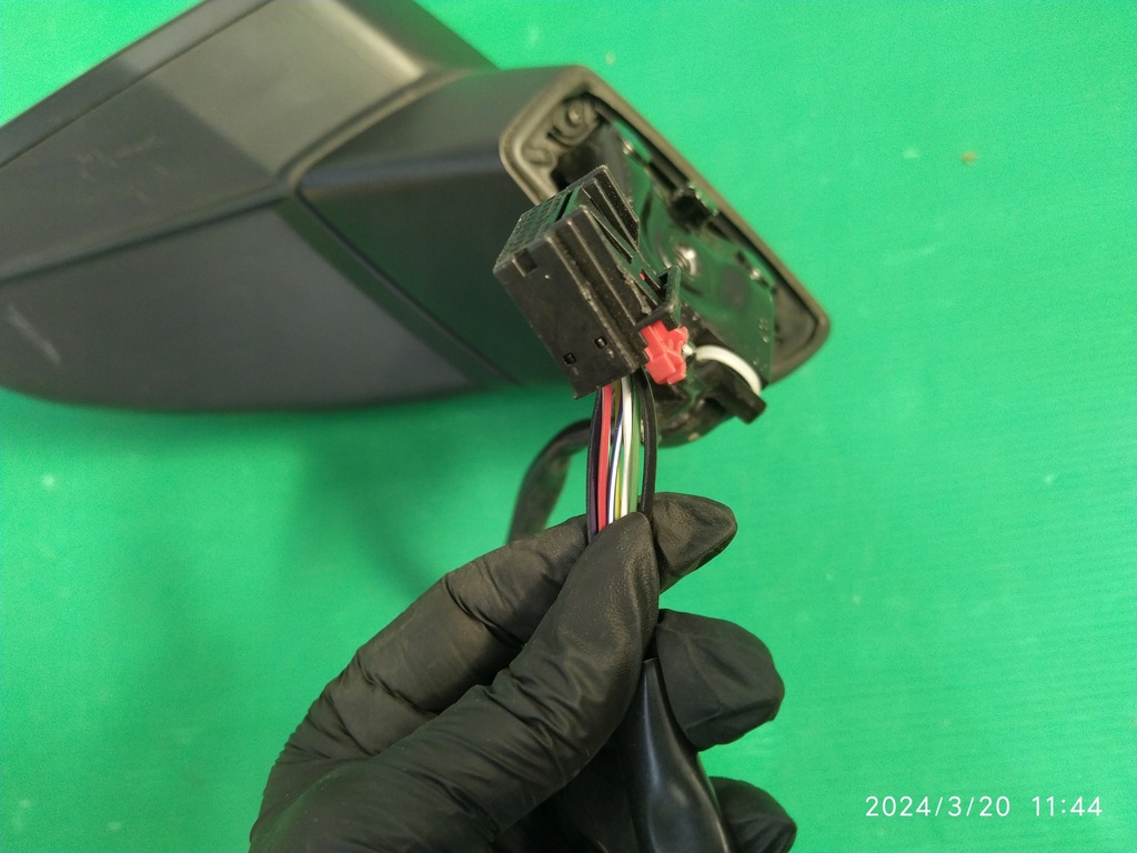 фото №11, Зеркало левая audi q5 8 pin 80b857555 20r