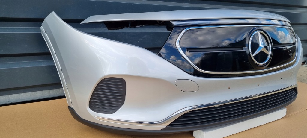 фото №6, Mercedes eqa 2021- бампер перед оригінал f035