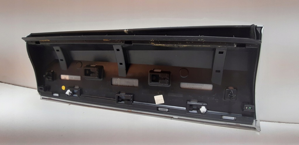 фото №13, Молдинг двері лівий задня vw tiguan 5na r-line 5na854949m