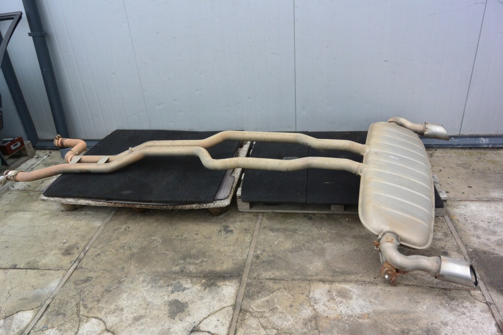 фото №1, Выхлоп гаситель 4.2 tdi audi q7 4l touareg 7l