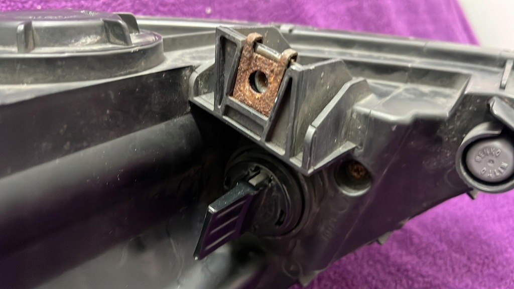 фото №8, Лампа kia sportage iii ксенон перед ксенон led europa правая