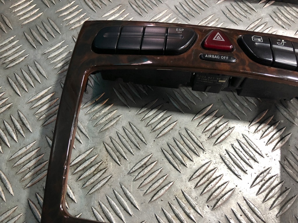 фото №5, Mercedes w203 рамка радіо drewno dekor дерев'яний