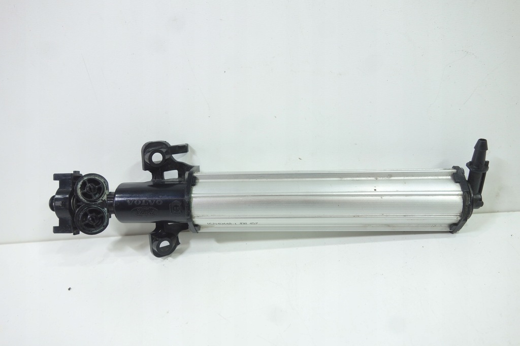 фото №1, Лівий омивач фара volvo s60 v60 10-13