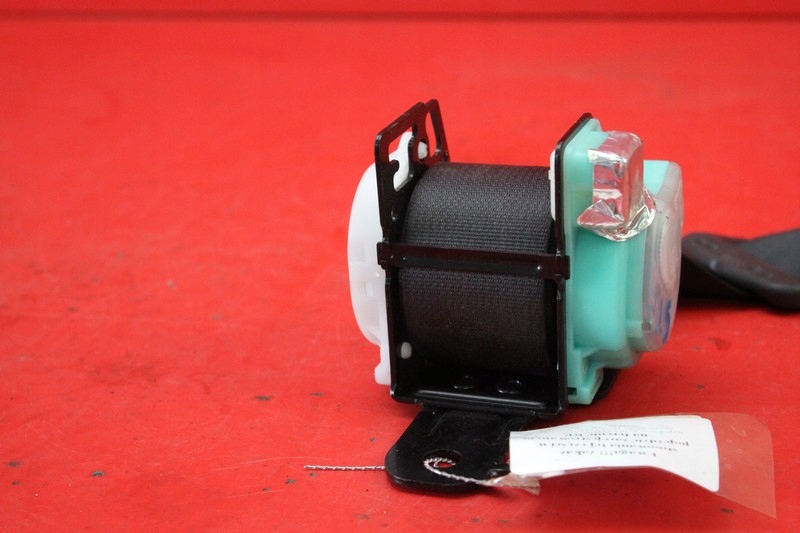 фото №5, Pas безопасности средний задняя toyota corolla e15 06-13