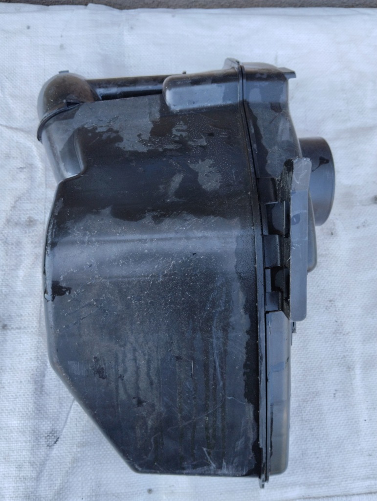 фото №8, Труба резонатор повітря peugeot 308 t7 3008 i 1.6 vti 9656237880