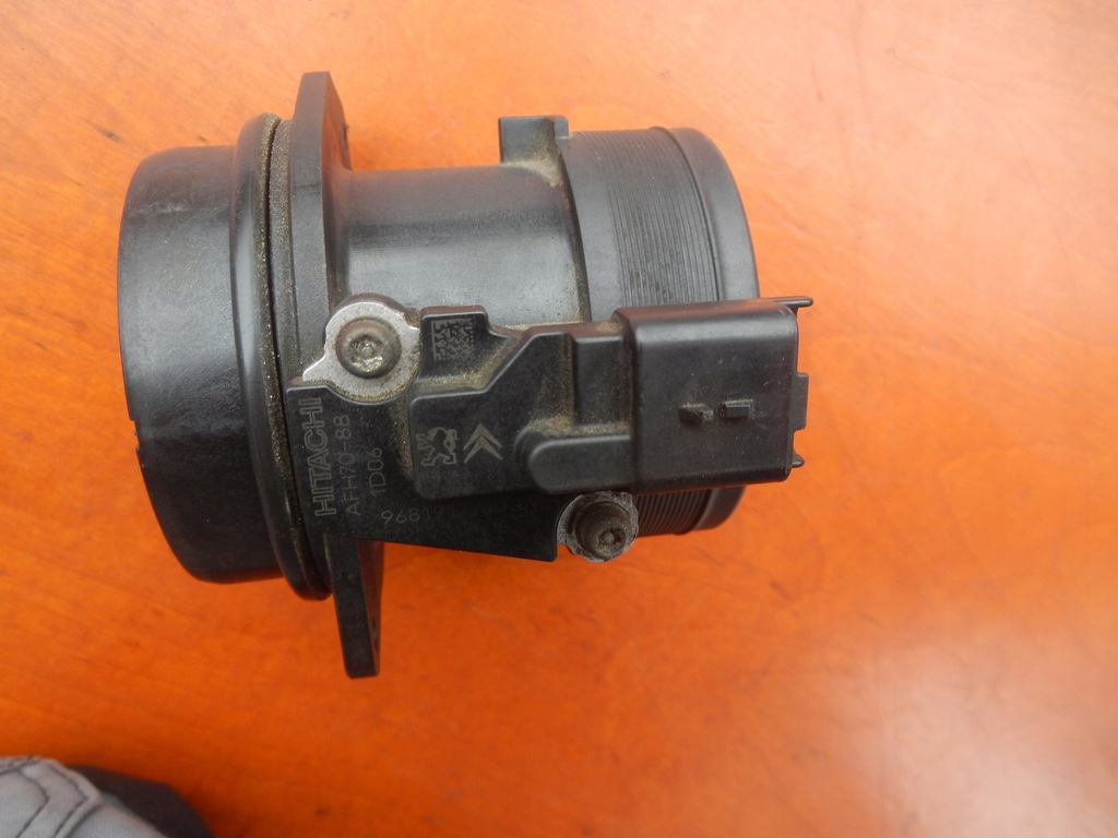 фото №5, Расходомер citroen c5 iii peugeot 5008 1.6hdi 2.0hdi