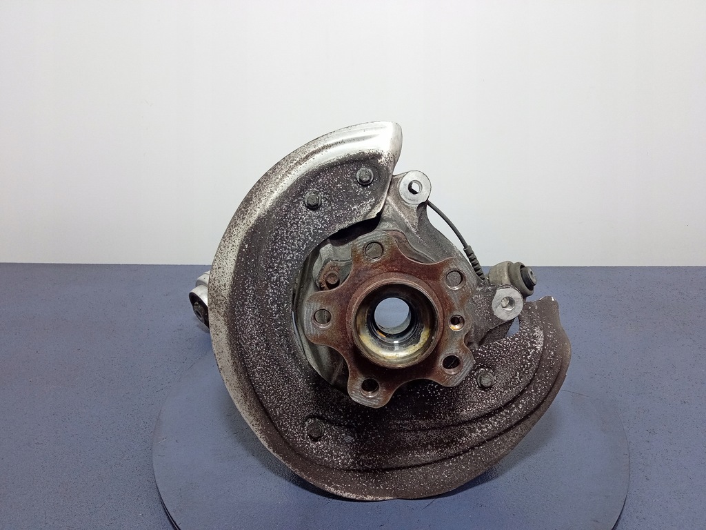 фото №1, Bmw 3 g20 2.0d x-drive поворотний кулак лівий перед